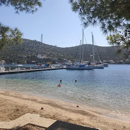 Portorus Lastovo