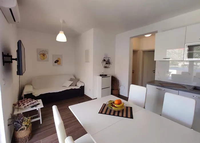 شقة Portorus Lastovo